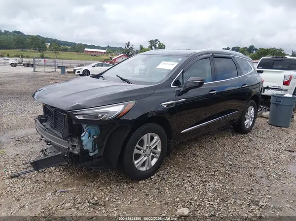 5GAEVBKW5JJ131328 2018 BUICK ENCLAVE - Image 2