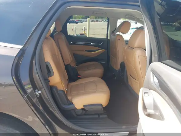 5GAEVBKW5JJ131961 2018 BUICK ENCLAVE - Image 8