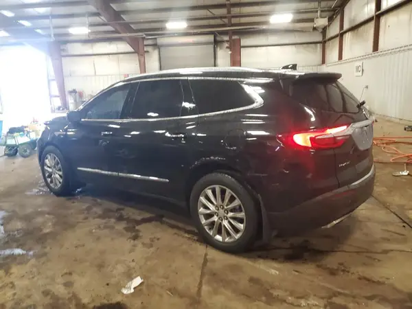 5GAEVBKW5JJ182215 2018 BUICK ENCLAVE - Image 2