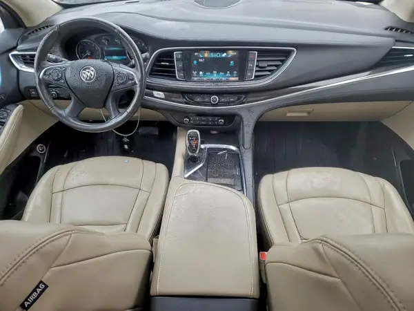 5GAEVBKW5JJ204245 2018 BUICK ENCLAVE - Image 8