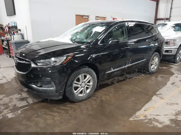 5GAEVBKW5KJ302967 2019 BUICK ENCLAVE - Image 2