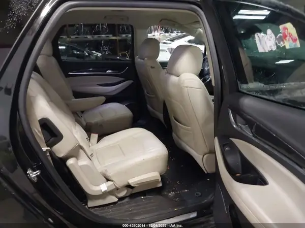 5GAEVBKW5KJ302967 2019 BUICK ENCLAVE - Image 8