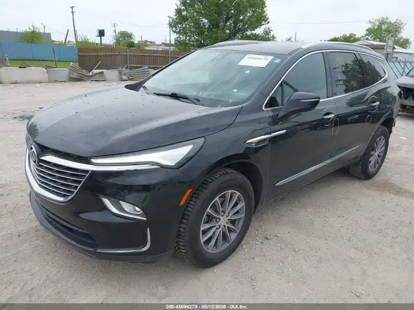 5GAEVBKW5NJ120674 2022 BUICK ENCLAVE - Image 2
