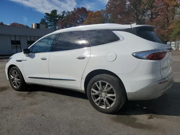 5GAEVBKW5NJ123445 2022 BUICK ENCLAVE - Image 2