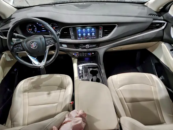 5GAEVBKW5PJ132438 2023 BUICK ENCLAVE - Image 8