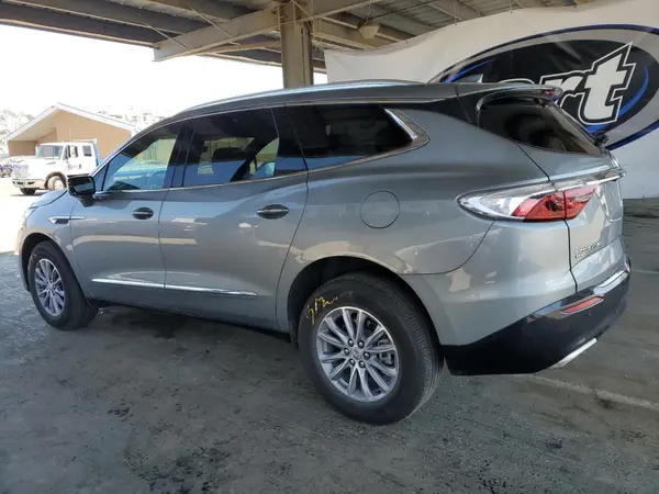 5GAEVBKW5RJ124245 2024 BUICK ENCLAVE - Image 2