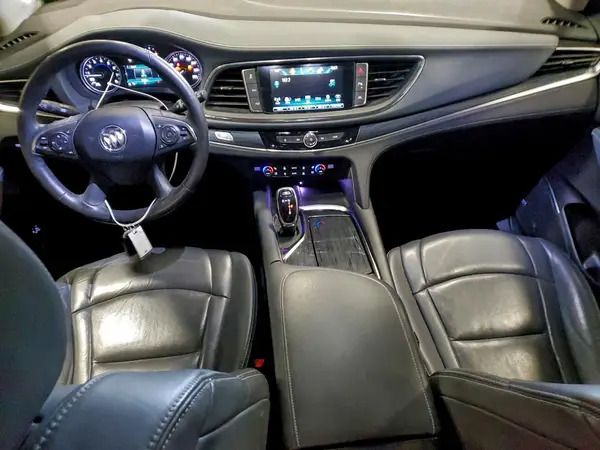 5GAEVBKW6JJ130589 2018 BUICK ENCLAVE - Image 8