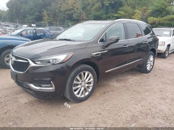 5GAEVBKW6JJ184863 2018 BUICK ENCLAVE - Image 2