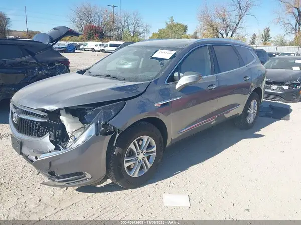 5GAEVBKW6JJ235312 2018 BUICK ENCLAVE - Image 2