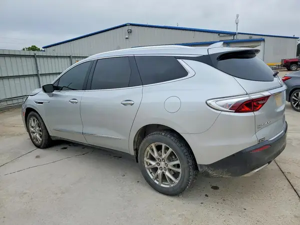 5GAEVBKW6NJ113572 2022 BUICK ENCLAVE - Image 2