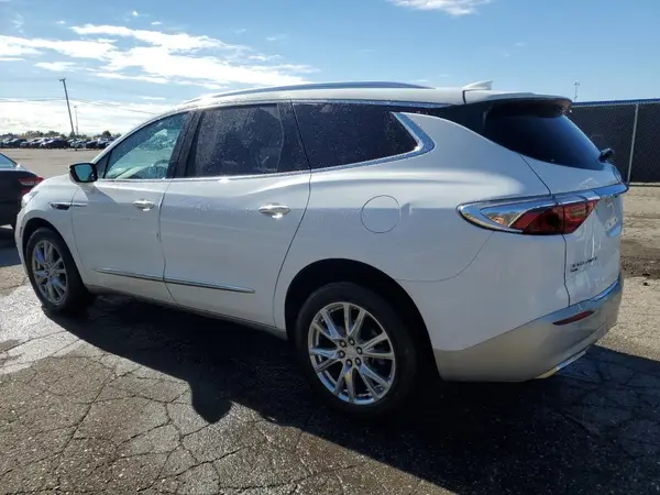 5GAEVBKW6NJ125415 2022 BUICK ENCLAVE - Image 2