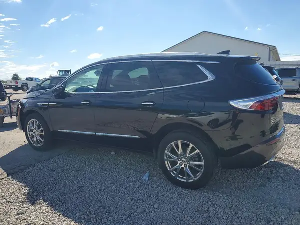 5GAEVBKW6PJ103465 2023 BUICK ENCLAVE - Image 2