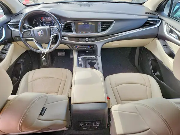 5GAEVBKW6PJ186072 2023 BUICK ENCLAVE - Image 8