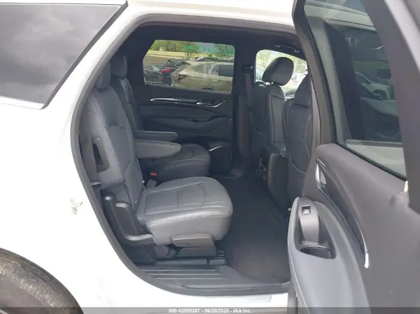 5GAEVBKW6RJ116218 2024 BUICK ENCLAVE - Image 8