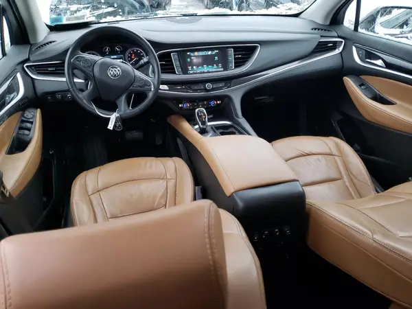 5GAEVBKW7JJ125434 2018 BUICK ENCLAVE - Image 8