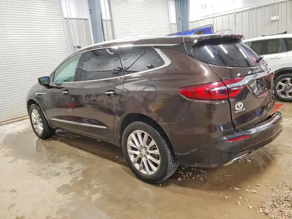5GAEVBKW7JJ143027 2018 BUICK ENCLAVE - Image 2