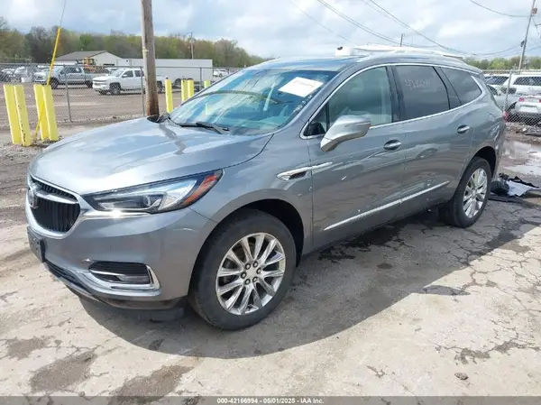 5GAEVBKW7LJ280746 2020 BUICK ENCLAVE - Image 2