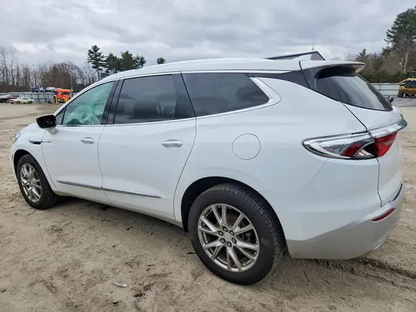 5GAEVBKW7NJ148623 2022 BUICK ENCLAVE - Image 2