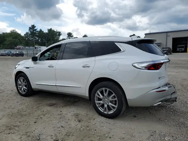 5GAEVBKW7RJ111089 2024 BUICK ENCLAVE - Image 2