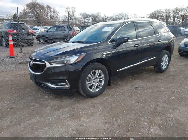 5GAEVBKW8JJ157051 2018 BUICK ENCLAVE - Image 2