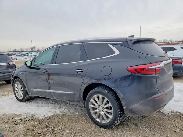 5GAEVBKW8JJ185383 2018 BUICK ENCLAVE - Image 2