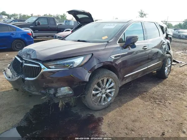 5GAEVBKW8JJ190566 2018 BUICK ENCLAVE - Image 2