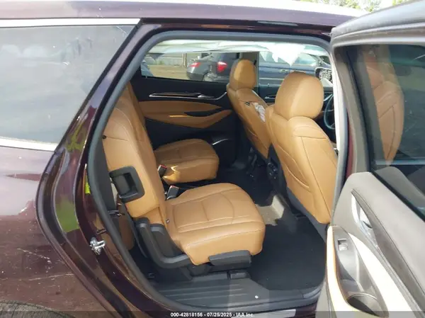 5GAEVBKW8JJ190566 2018 BUICK ENCLAVE - Image 8