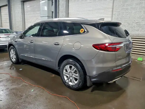 5GAEVBKW8JJ201937 2018 BUICK ENCLAVE - Image 2