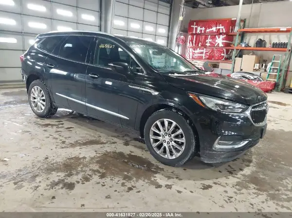 5GAEVBKW8JJ202103 2018 BUICK ENCLAVE - Image 1