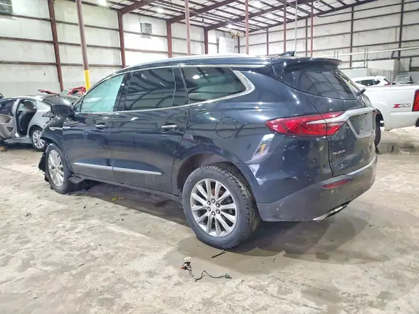 5GAEVBKW8JJ210542 2018 BUICK ENCLAVE - Image 2