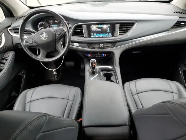 5GAEVBKW8JJ214915 2018 BUICK ENCLAVE - Image 8