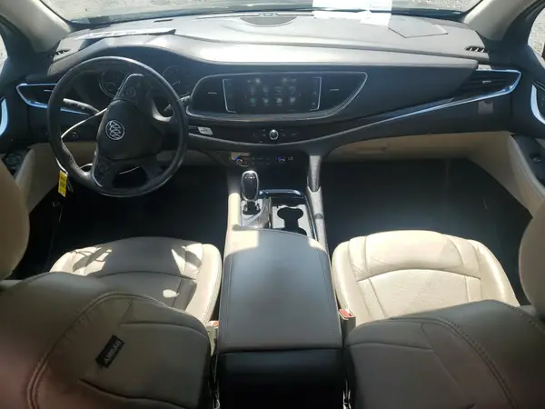 5GAEVBKW8JJ258302 2018 BUICK ENCLAVE - Image 8