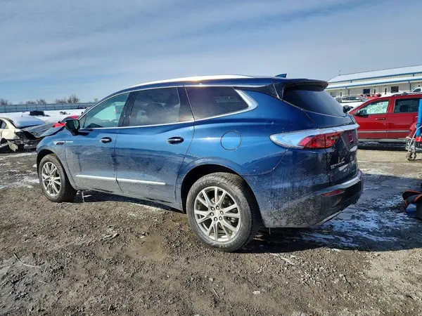 5GAEVBKW8NJ172591 2022 BUICK ENCLAVE - Image 2