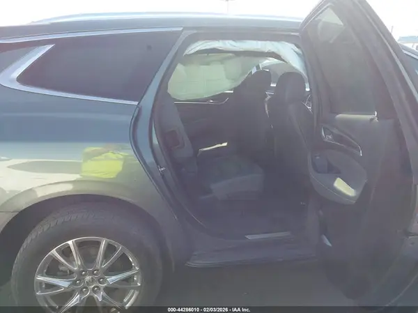 5GAEVBKW8PJ105587 2023 BUICK ENCLAVE - Image 8