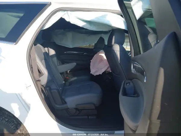 5GAEVBKW8RJ130962 2024 BUICK ENCLAVE - Image 8