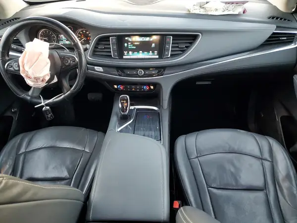 5GAEVBKW9JJ167877 2018 BUICK ENCLAVE - Image 8