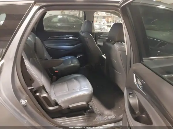 5GAEVBKW9JJ204197 2018 BUICK ENCLAVE - Image 8