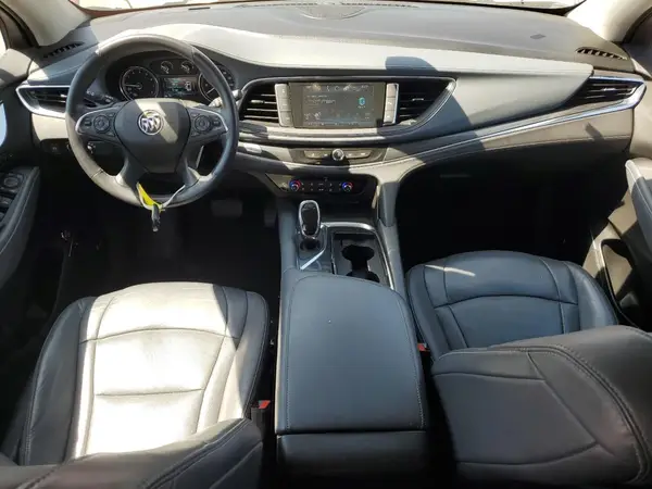 5GAEVBKW9JJ246482 2018 BUICK ENCLAVE - Image 8
