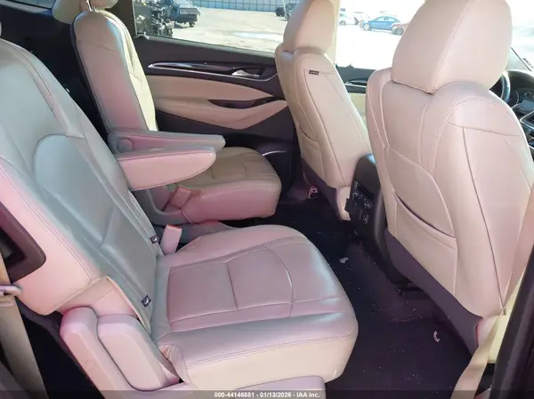 5GAEVBKW9JJ261192 2018 BUICK ENCLAVE - Image 8