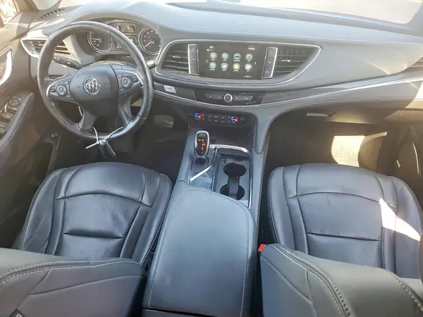 5GAEVBKW9KJ130068 2019 BUICK ENCLAVE - Image 8
