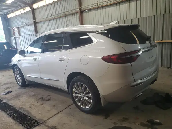 5GAEVBKW9KJ229957 2019 BUICK ENCLAVE - Image 2