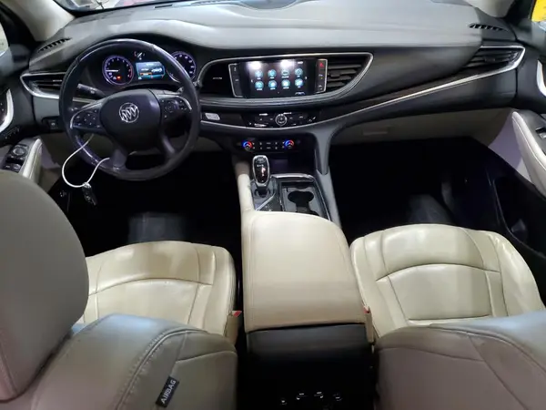 5GAEVBKW9KJ235676 2019 BUICK ENCLAVE - Image 8