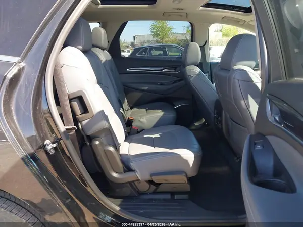 5GAEVBKW9KJ250484 2019 BUICK ENCLAVE - Image 8