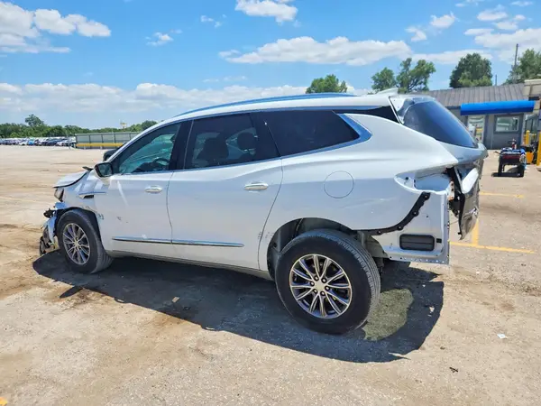 5GAEVBKW9NJ115641 2022 BUICK ENCLAVE - Image 2