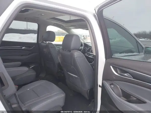 5GAEVBKWXKJ115076 2019 BUICK ENCLAVE - Image 8