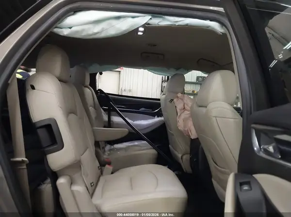 5GAEVBKWXKJ237971 2019 BUICK ENCLAVE - Image 8