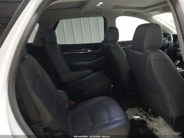 5GAEVBKWXLJ318423 2020 BUICK ENCLAVE - Image 8