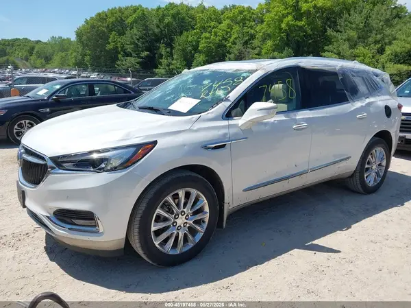 5GAEVBKWXMJ105957 2021 BUICK ENCLAVE - Image 2