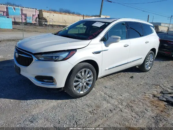 5GAEVBKWXMJ271766 2021 BUICK ENCLAVE - Image 2