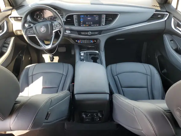 5GAEVBKWXNJ172575 2022 BUICK ENCLAVE - Image 8